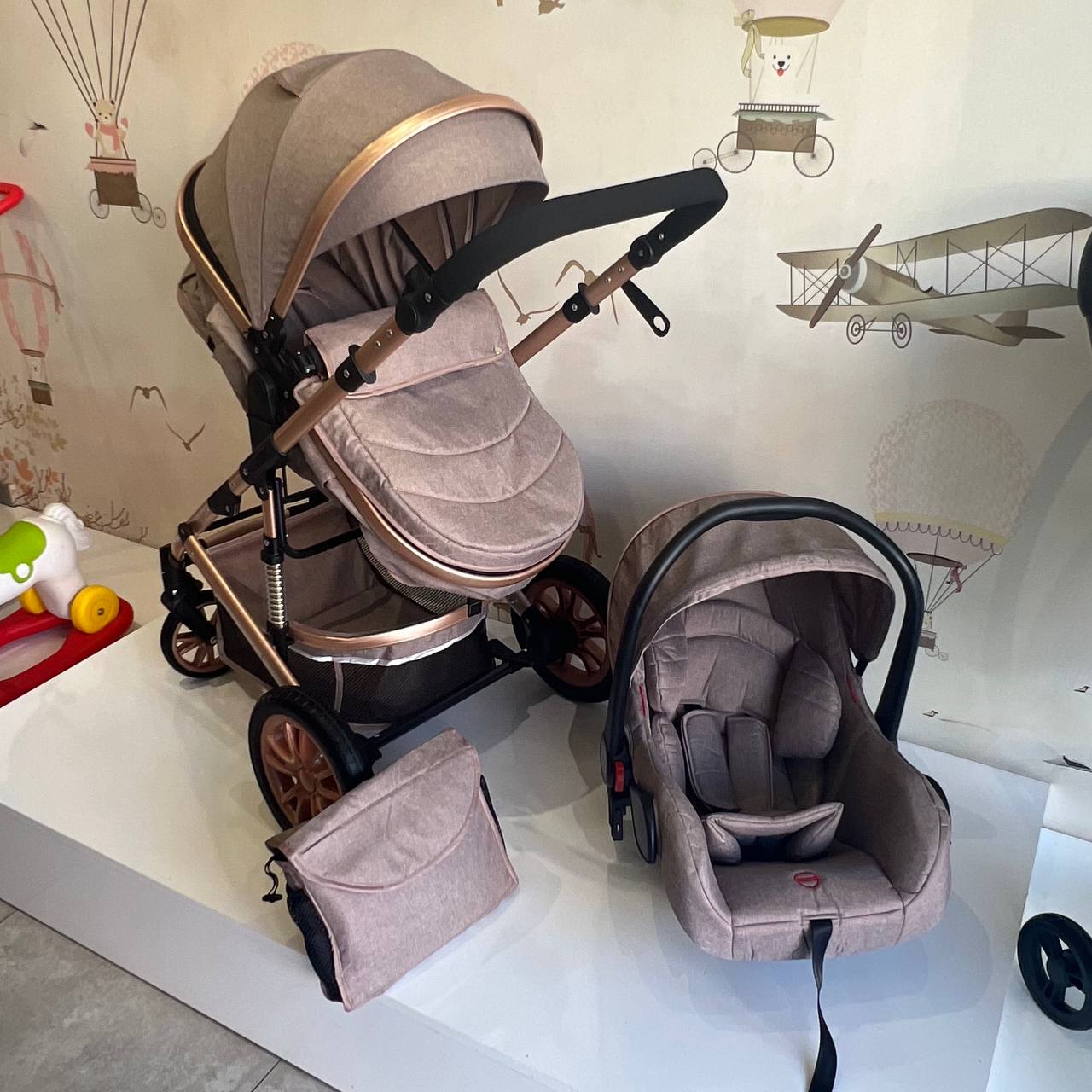 POUSSETTE RÉVERSIBLE + MAXI COSI + SAC A LANGER BEIGE – MON BÉBÉ - Mon Bébé  Maroc