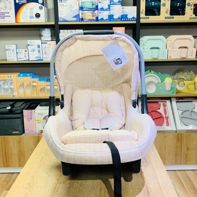 statut maxi cosi siège auto beige